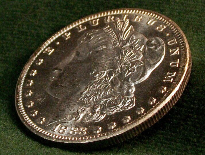 Let's-Talk-About-The-Rim-Of-This-1883-CC-Morgan-VAM5A